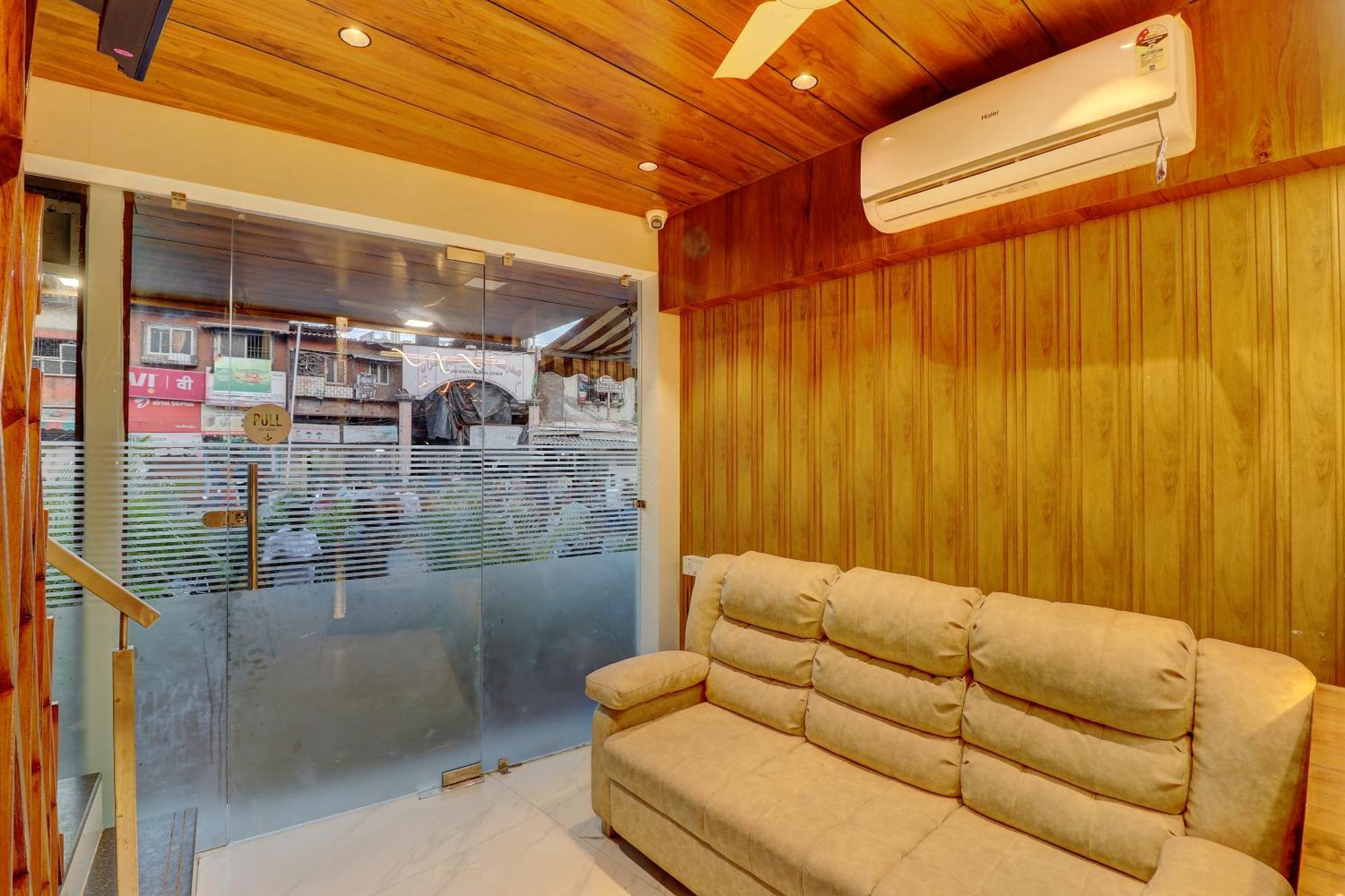 Hotel Amber Suite Near Mumbai Airport Exterior photo
